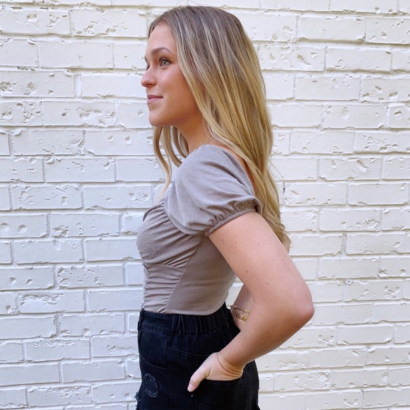 Mocha Ribbed Bodysuit - Picture 3 of 3